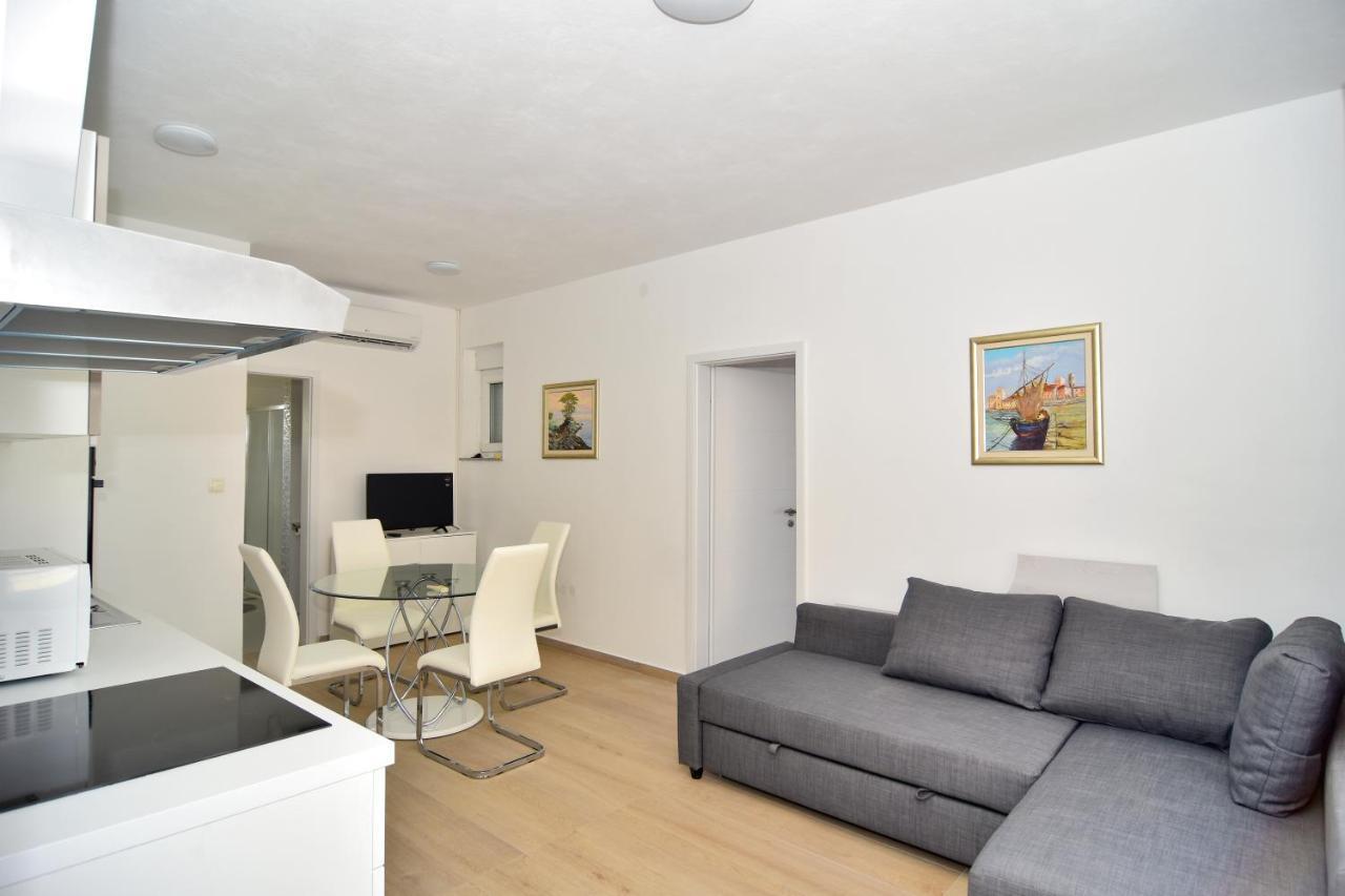 Apartments Edita Zadar Eksteriør bilde